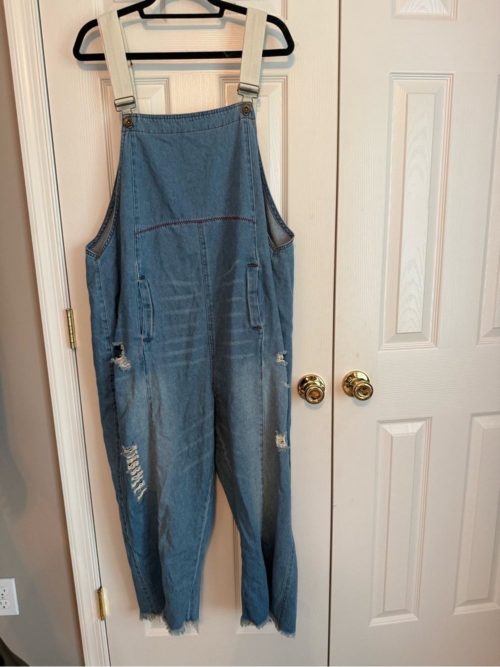 Light Wash Denim Women’s Overalls with Adjustable Straps